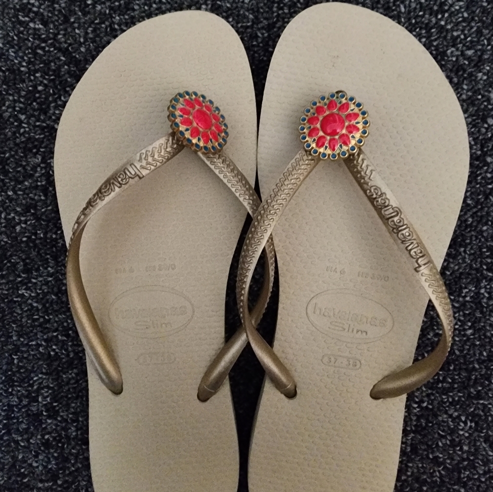 Havaianas flip flops